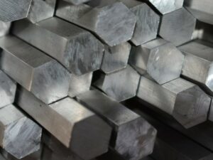 Стальной горячекатаный шестигранник 10 Ст50 ГОСТ 2879-2006